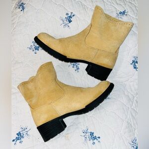 Martini Tan Suede Leather Boots sz 10